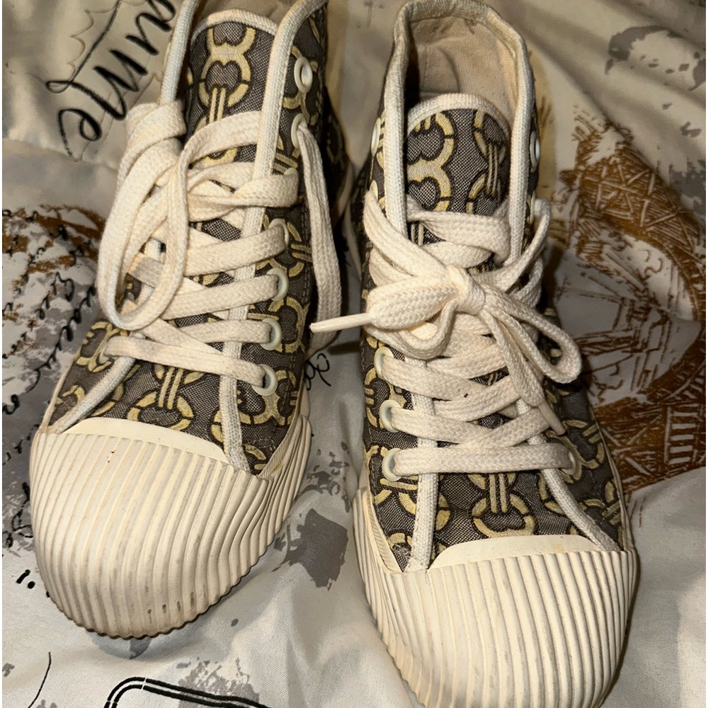 Women Tory Burch Sneakers size 9